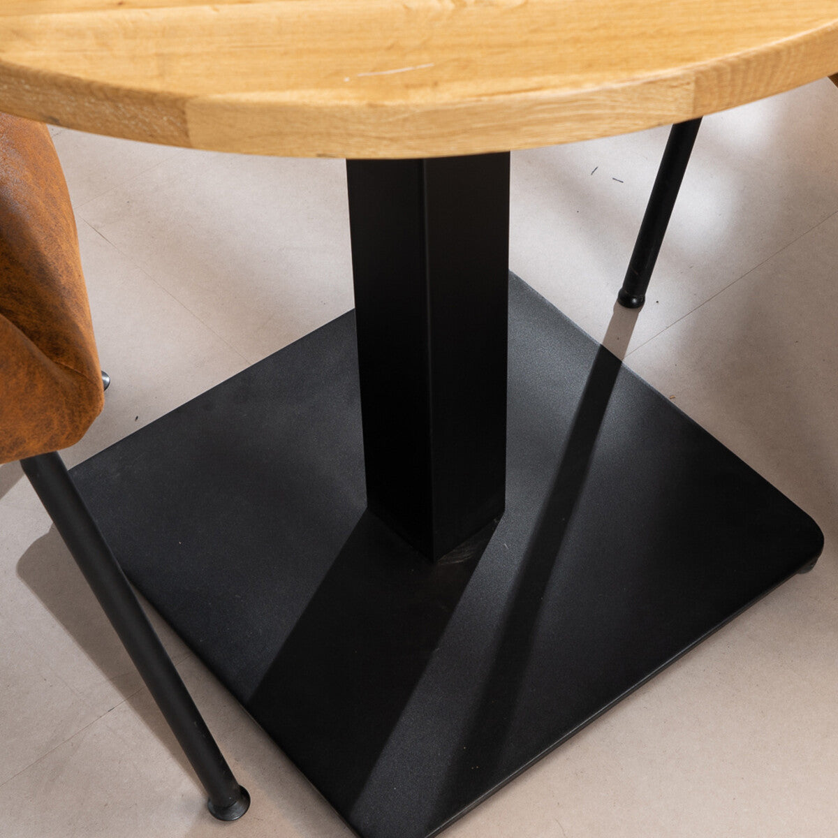Bistrotafel rond Sven eikenhout Ø80 cm