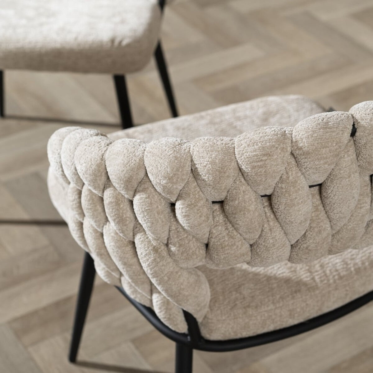 Eetkamerstoel Braid chenille beige