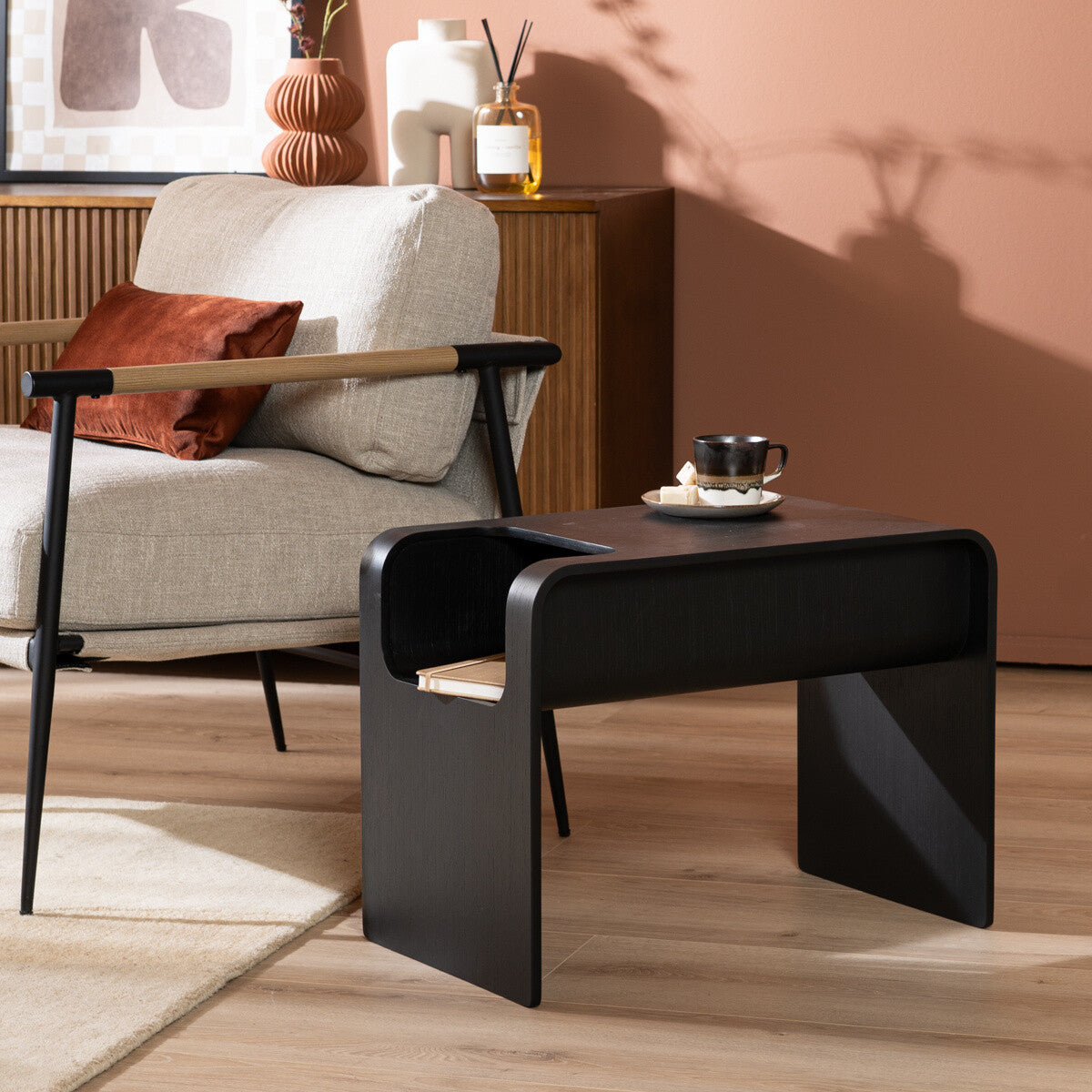 Scandinavische bijzettafel/salontafel Isla zwart