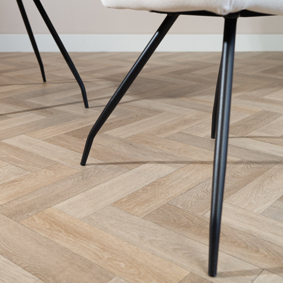 Scandinavische eetkamerstoel Frey gerecyclede stof off white