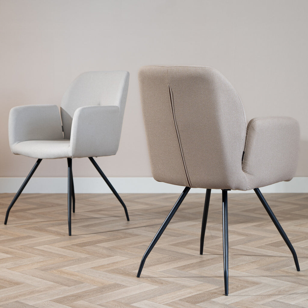 Scandinavische eetkamerstoel Frey gerecyclede stof taupe