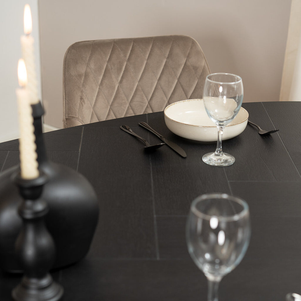 Visgraat eettafel zwart ovaal Joren PVC zwart 280 x 110 cm