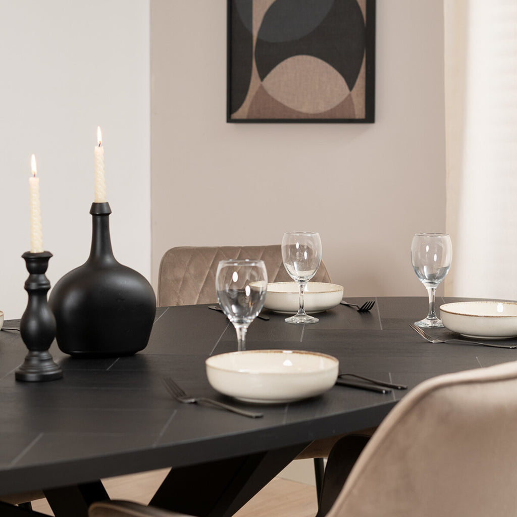 Visgraat eettafel zwart ovaal Joren PVC zwart 280 x 110 cm